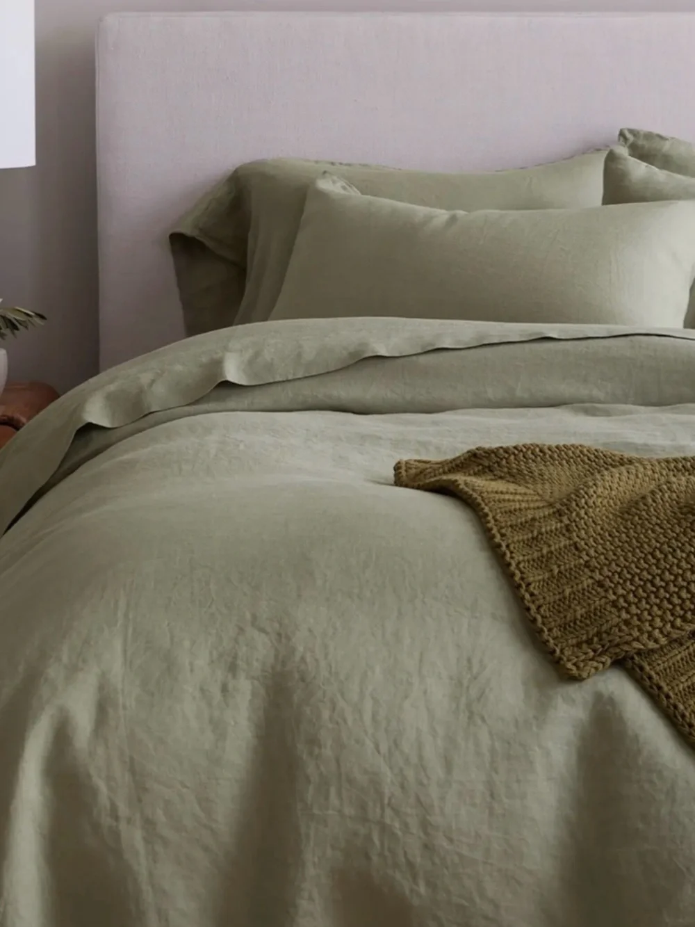 NWT Quince European Linen Duvet Cover Set, Full/Queen (Willowleaf)